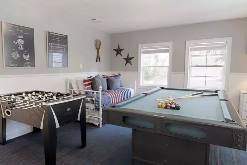 A great spot for family and friends to unwind after a day of golfing or riding the waves!