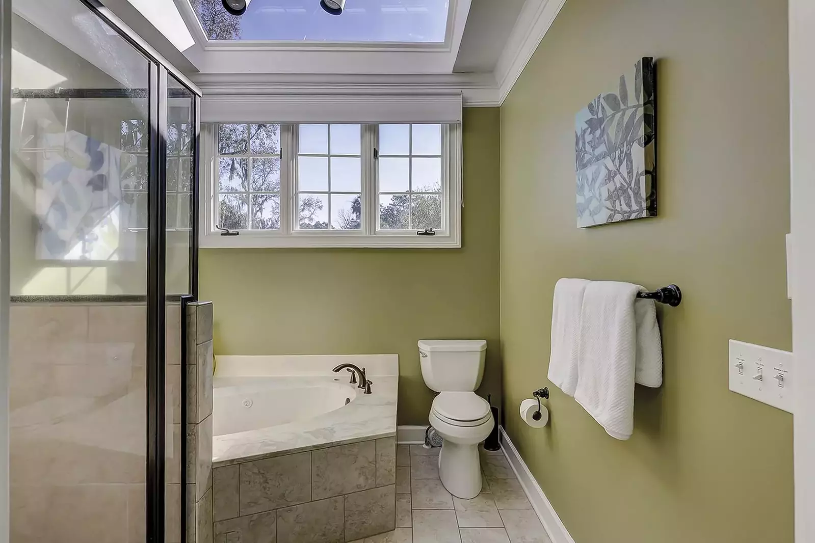 Primary ensuite bath with large soaking Tub.