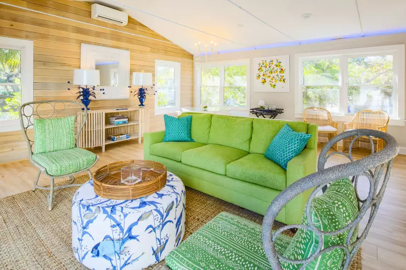 Splash of Lime is a beautifully appointed Isle of Palms beach house.