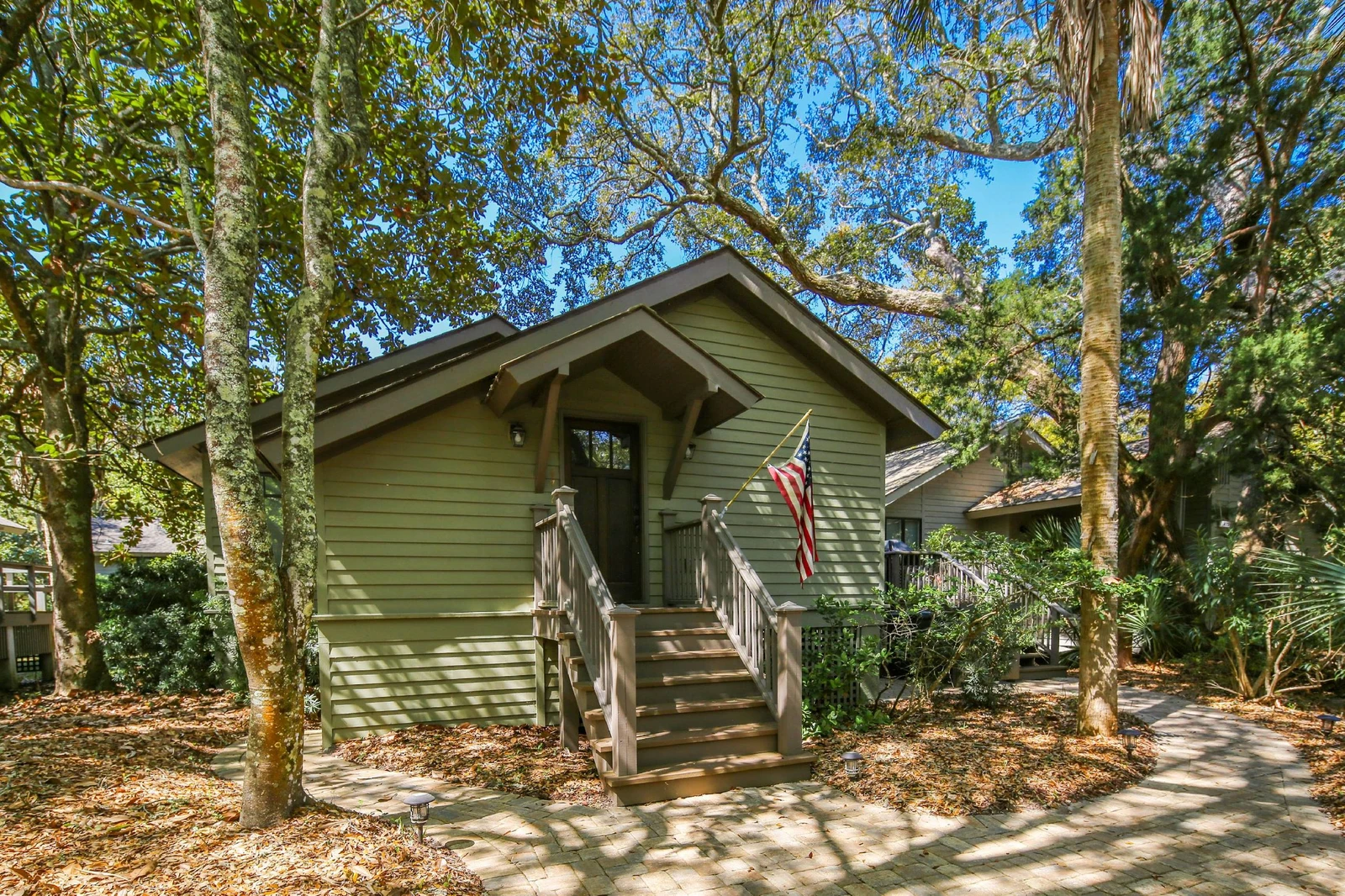 Fiddlers Hideaway is located within the Oceanwoods community within Kiawah Island's East Beach.