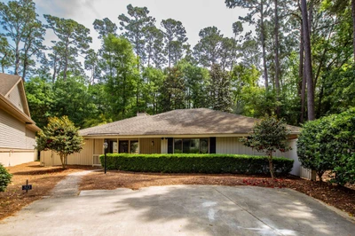 Beach Runners is a single level home within the Greenwood Forest community of Sea Pines on Hilton Head Island.
