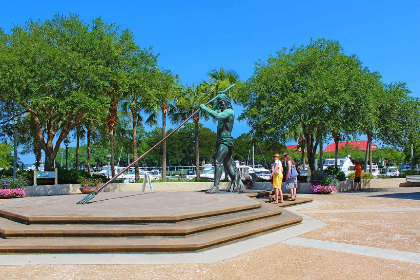 Shelter Cove Plaza
